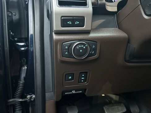 Used 2022 Ford F250 King Ranch w/ Tremor Off-Road Package image 24