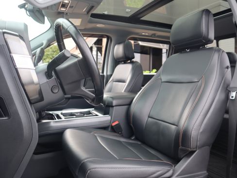 Used 2024 Ford F350 Lariat w/ Lariat Ultimate Package image 34