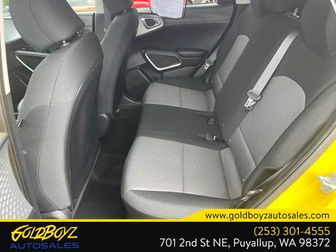 Used 2020 Kia Soul LX FWD image 16