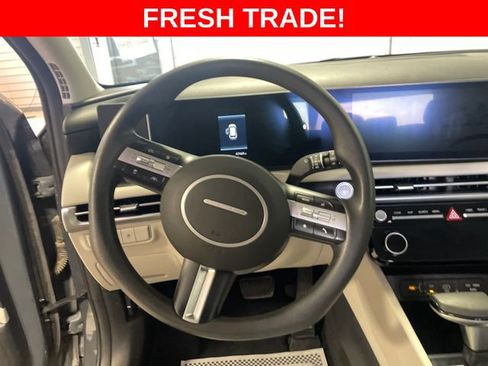 Used 2025 Hyundai Tucson SEL FWD image 22