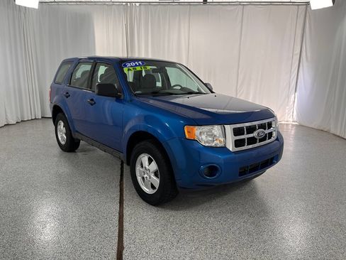 Used 2011 Ford Escape XLS FWD image 12