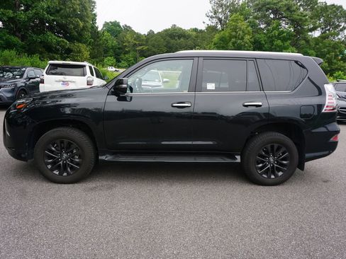 Used 2023 Lexus GX 460 Premium w/ Premium Package AWD/4WD image 19