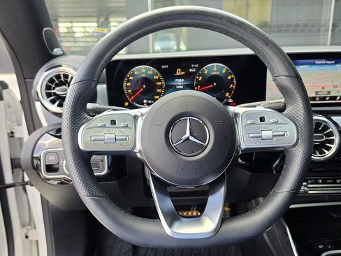 Used 2023 Mercedes-Benz CLA 35 AMG 4MATIC image 22