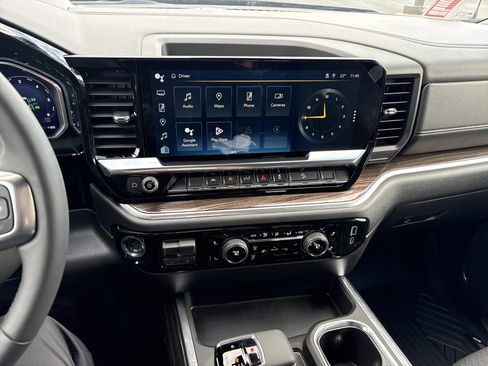 Used 2026 Chevrolet Silverado 1500 LT w/ All Star Edition Plus image 24