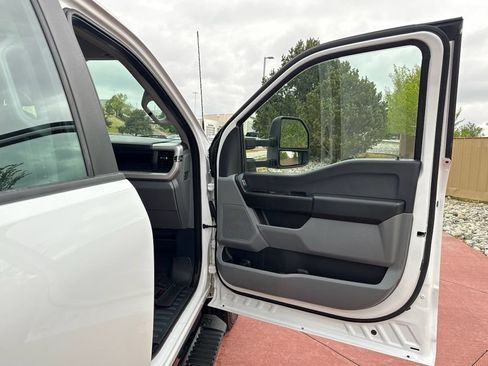Used 2024 Ford F350 XL AWD/4WD image 27