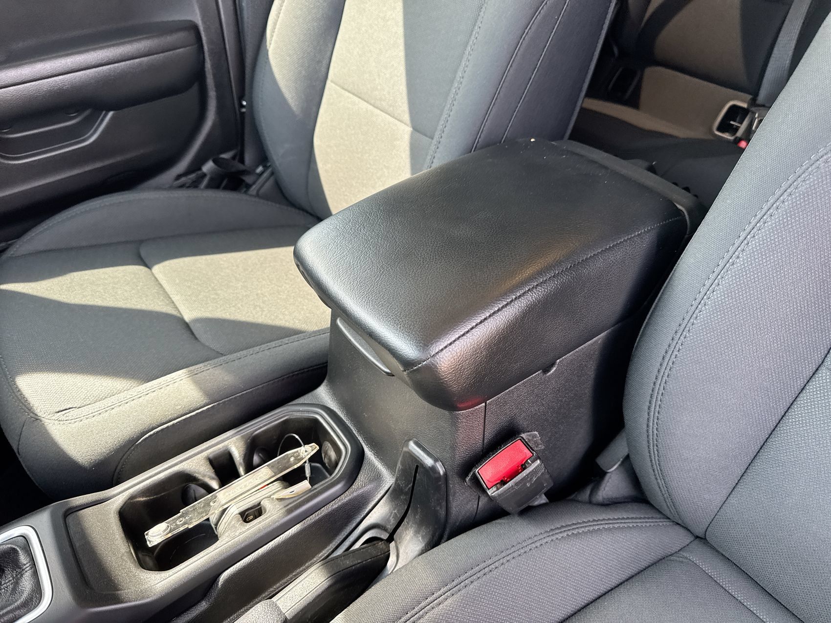 Used 2021 Jeep Gladiator Sport AWD/4WD image 20