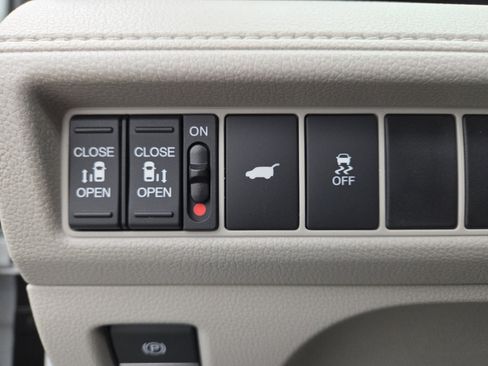 New 2026 Honda Odyssey EX-L image 28