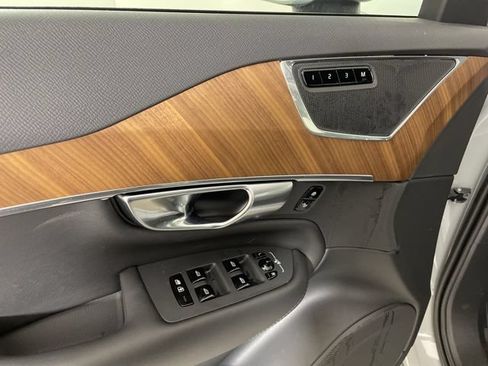 Certified 2025 Volvo XC90 T8 Plus w/ Protection Package Premier AWD/4WD image 23