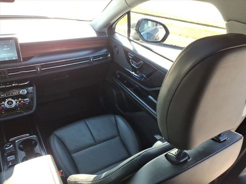 Certified 2021 Lincoln Corsair Reserve w/ Equipment Group 201A image 18