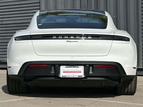 Used 2024 Porsche Taycan image 7