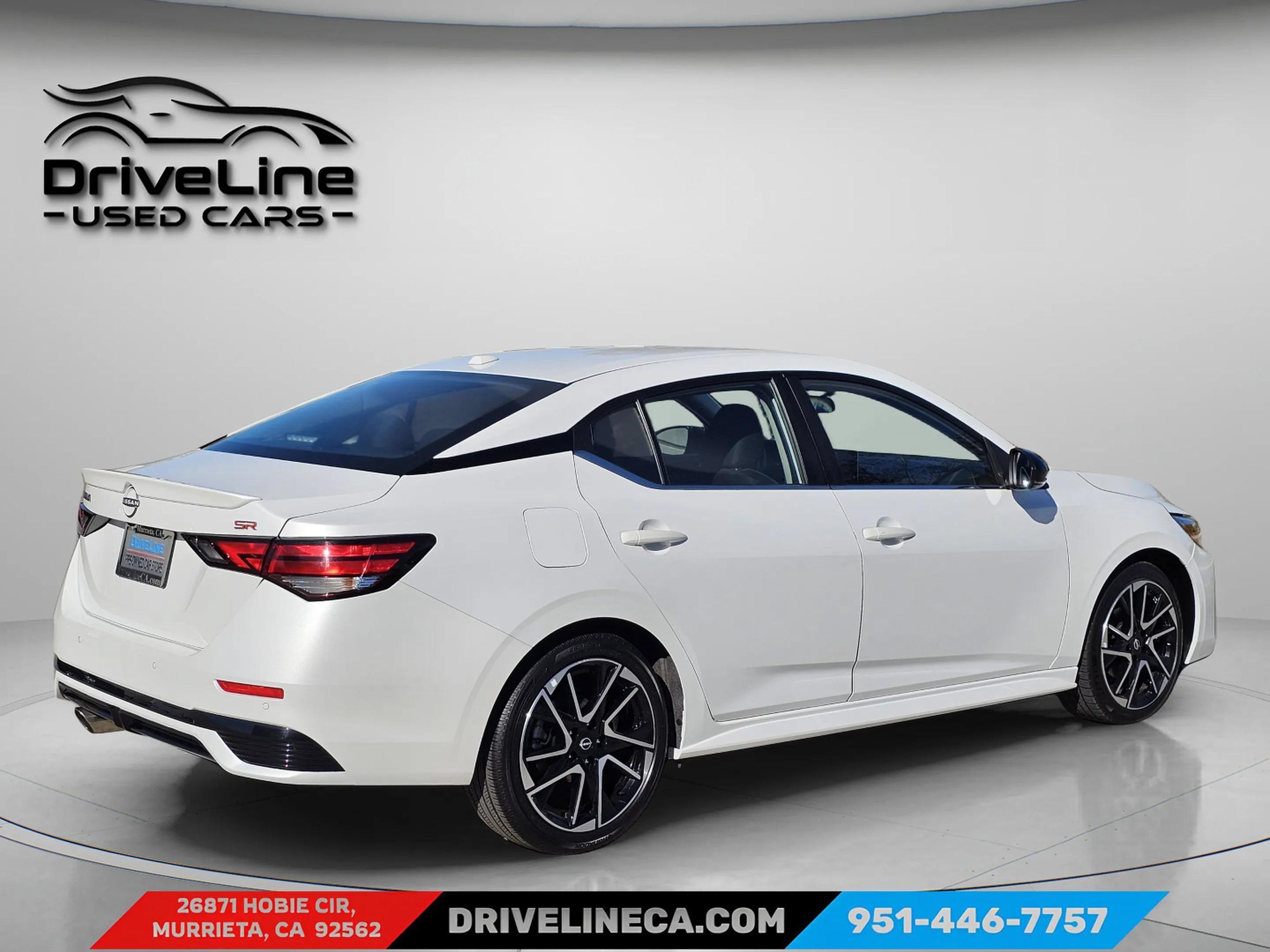 Used 2025 Nissan Sentra SR FWD image 10