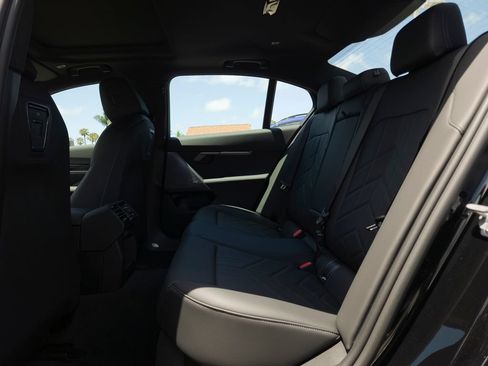 New 2027 BMW 530i w/ M Sport Package RWD image 8