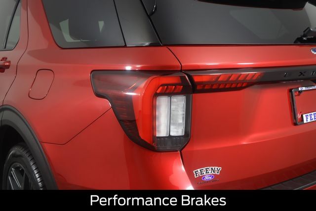 Used 2025 Ford Explorer ST-Line w/ Premium Package AWD/4WD image 29