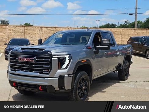 Used 2025 GMC Sierra 2500 AT4 AWD/4WD image 1