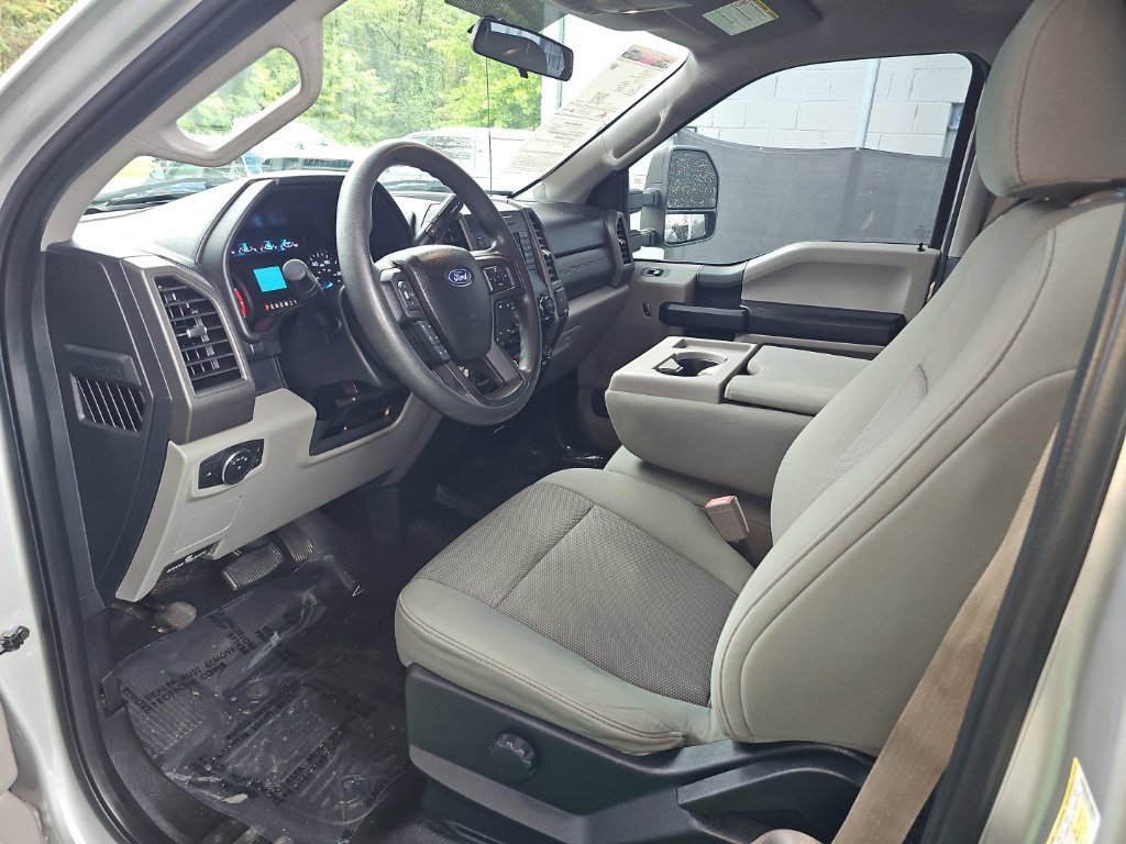 Used 2018 Ford F350 XL w/ Power Equipment Group AWD/4WD image 30