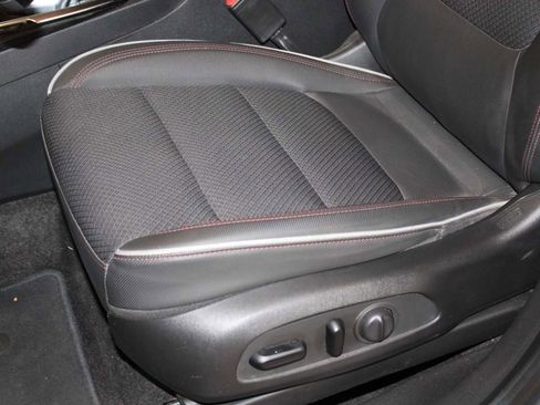 Used 2021 Chevrolet TrailBlazer RS w/ Convenience Package image 15