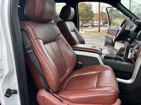 Used 2013 Ford F150 King Ranch w/ King Ranch Luxury Pkg image 28