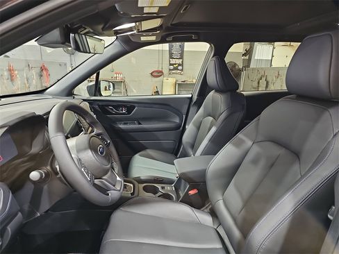 New 2025 Subaru Forester Limited image 15