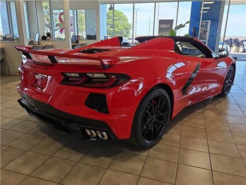 New 2026 Chevrolet Corvette Stingray Premium Conv w/ Z51 Performance Package RWD image 4