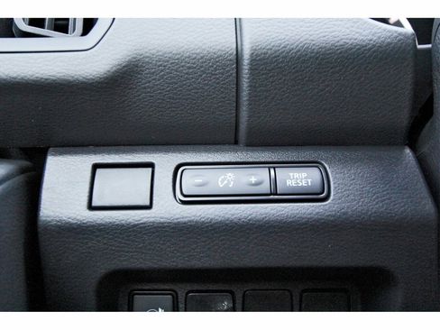 New 2026 Nissan Frontier S image 14