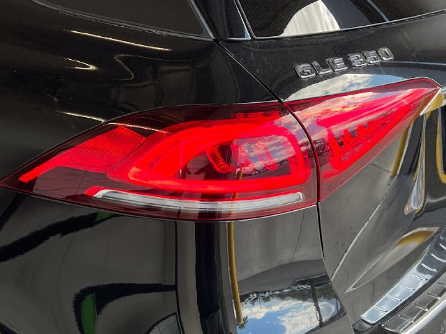 Used 2021 Mercedes-Benz GLE 350 image 16