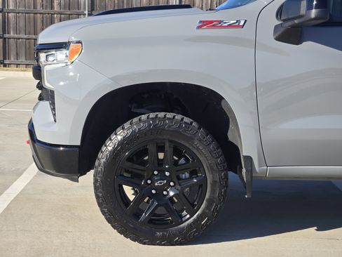 Used 2024 Chevrolet Silverado 1500 LT Trail Boss w/ Protection Package image 6