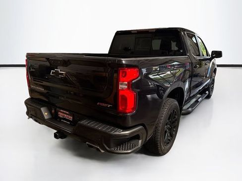 Used 2023 Chevrolet Silverado 1500 RST w/ Convenience Package II AWD/4WD image 6