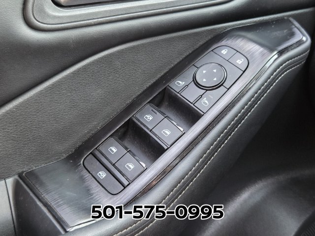 Used 2025 Nissan Rogue SV FWD image 32