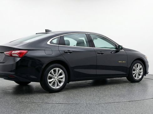 Used 2024 Chevrolet Malibu LT image 9