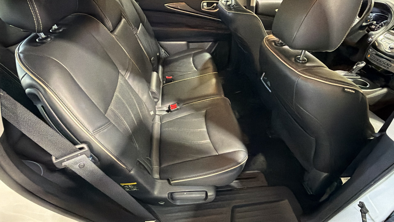 Used 2017 INFINITI QX60 Luxe w/ Premium Plus Package AWD/4WD image 18