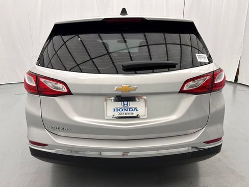 Used 2018 Chevrolet Equinox LS FWD image 8