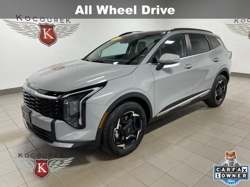 Used 2026 Kia Sportage EX w/ EX Panorama Roof Package AWD/4WD image 3