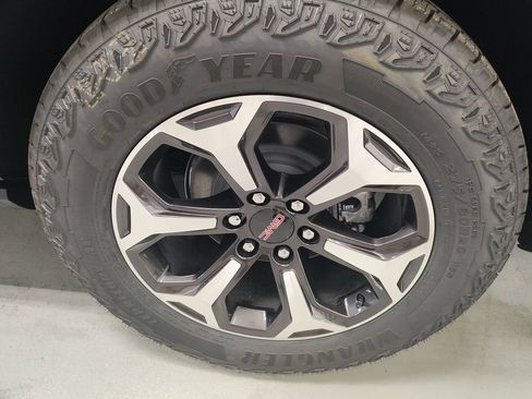 New 2026 GMC Yukon XL AT4 Ultimate AWD/4WD image 22