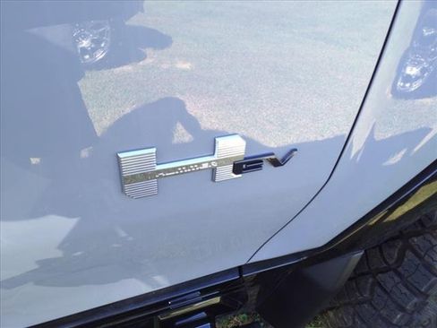 New 2025 GMC Hummer EV 3X w/ Battery Pack, 24 Module Pack image 10