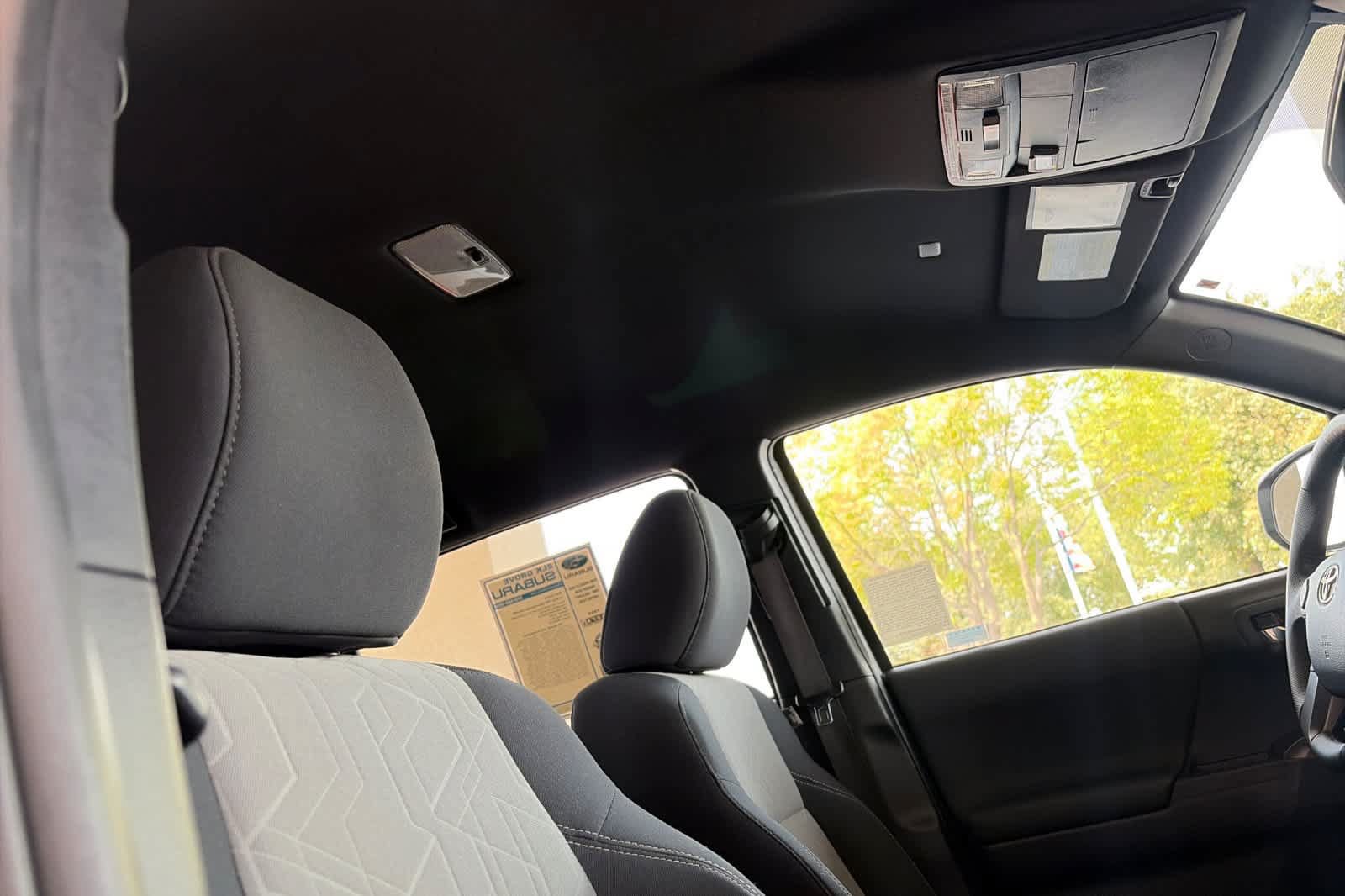 Used 2020 Toyota Tacoma TRD Sport w/ Technology Package AWD/4WD image 16