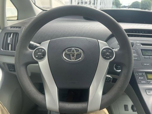 Used 2011 Toyota Prius Two FWD image 11