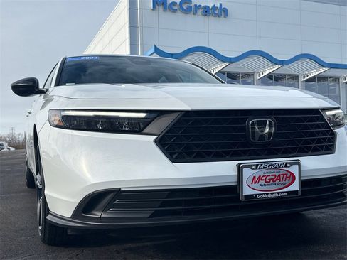 Certified 2023 Honda Accord Sport image 11