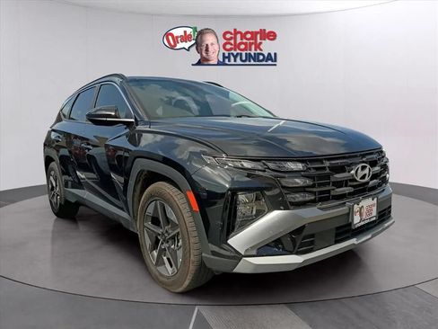 Used 2025 Hyundai Tucson SEL FWD image 5