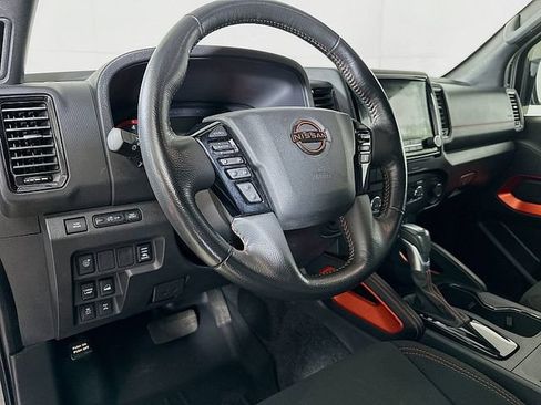 Used 2023 Nissan Frontier PRO-4X w/ Pro Convenience Package AWD/4WD image 9