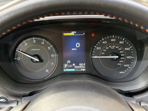 Used 2022 Subaru Crosstrek 2.0i Premium AWD/4WD image 25