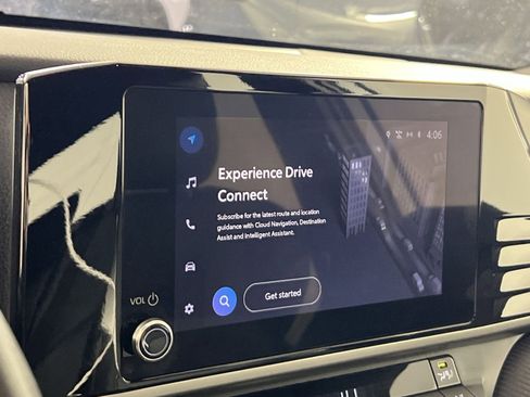 Used 2025 Toyota Camry SE image 20