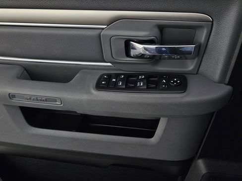 Used 2018 RAM 1500 Lone Star image 22