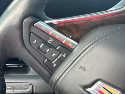 Used 2022 Cadillac Escalade Sport Platinum w/ Heavy-Duty Trailer Package AWD/4WD image 25