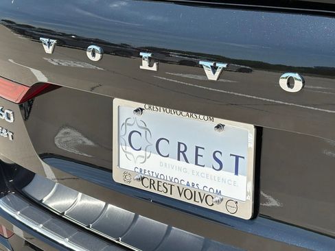 New 2026 Volvo XC60 B5 Plus w/ Protection Package Premier AWD/4WD image 7