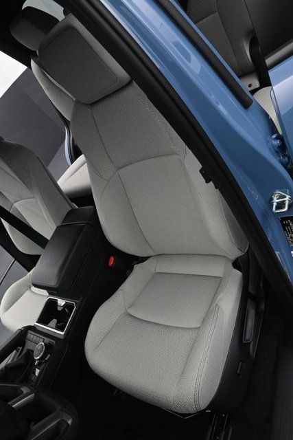 New 2026 Toyota 4Runner SR5 AWD/4WD image 9