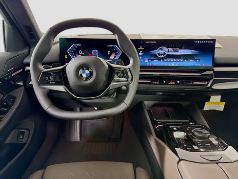 New 2026 BMW 530i xDrive w/ Premium Package AWD/4WD image 26