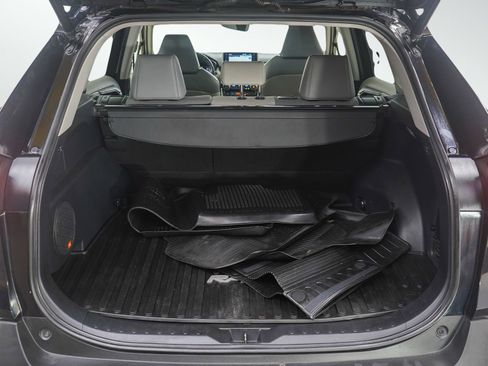 Used 2019 Toyota RAV4 Limited w/ Advanced Technology Package image 9