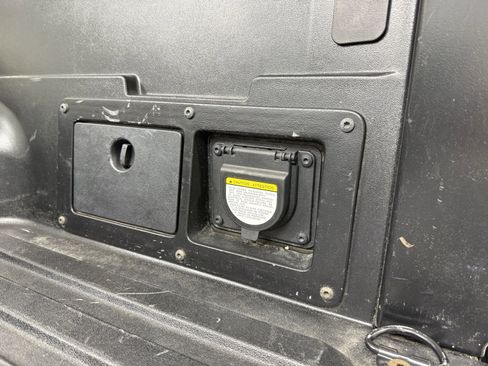 Used 2021 Toyota Tacoma TRD Sport image 10