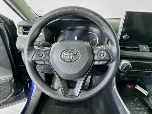 Certified 2025 Toyota RAV4 XLE AWD/4WD image 11