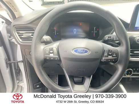 Used 2025 Ford Escape Active AWD/4WD image 14